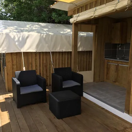 Glamping Nas Arvores Понти-да-Барка